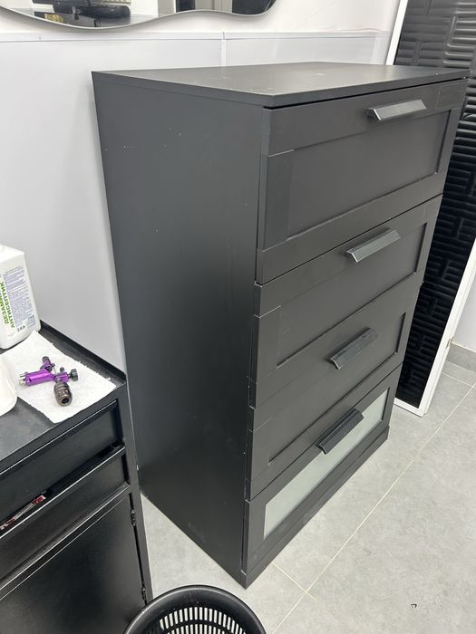 Комод черный высокий