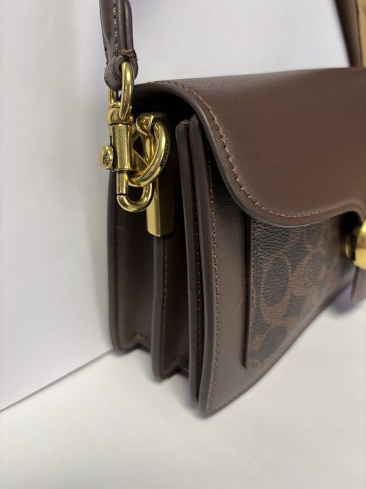 Чанта Coach COACH