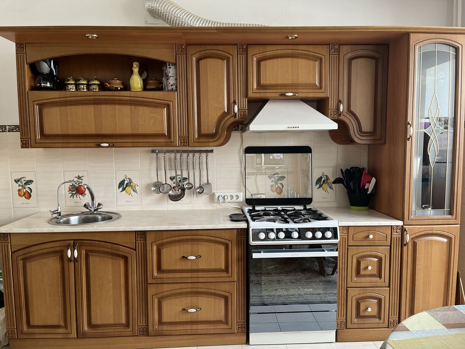 Продам кухонный гарнитур