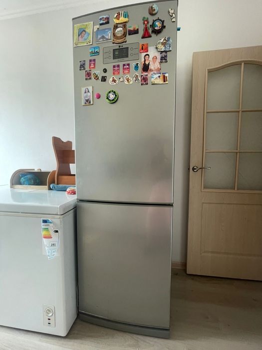 Холодильник в хорошем состоянии