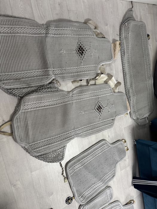 Продам чехлы на авто