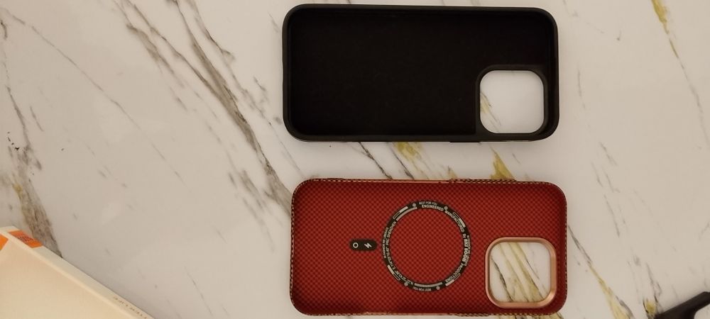 Чехол на айфон 16 pro max