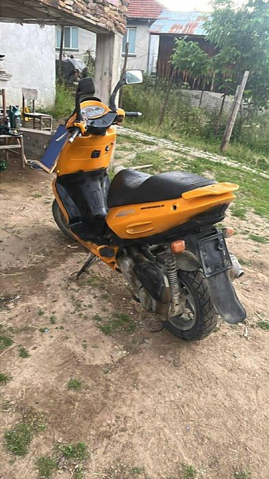 Aprilia Leonardo 150