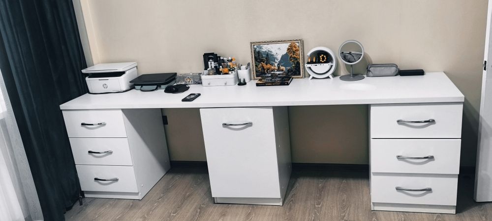 Продам письменный стол