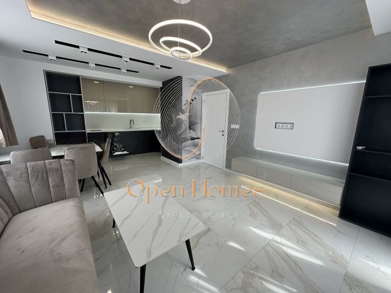 Продава се Двустаен апартамент в Пловдив, Коматевски възел - 72 кв.м за 2014 €/кв.м - Снимка #1