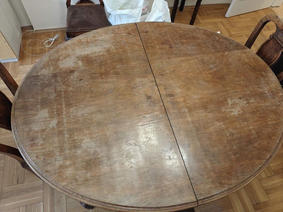 Реставрация на мебели и дърворезба