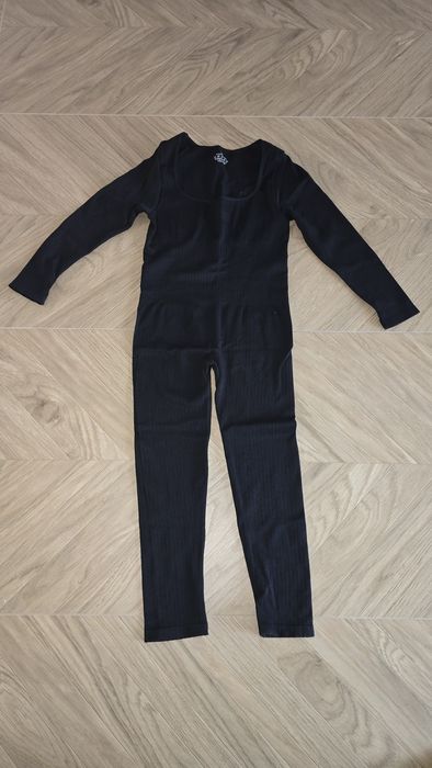 Стягащ безшевен гащеризон