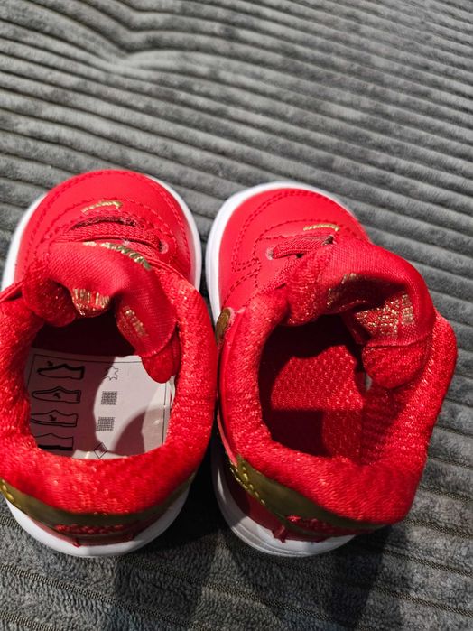 Бебешки обувки Nike