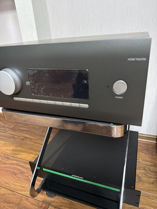 Arcam av 40 Продается топовый hi end ресивер  a