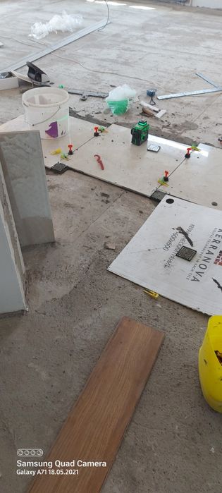 Укладка плитки ,