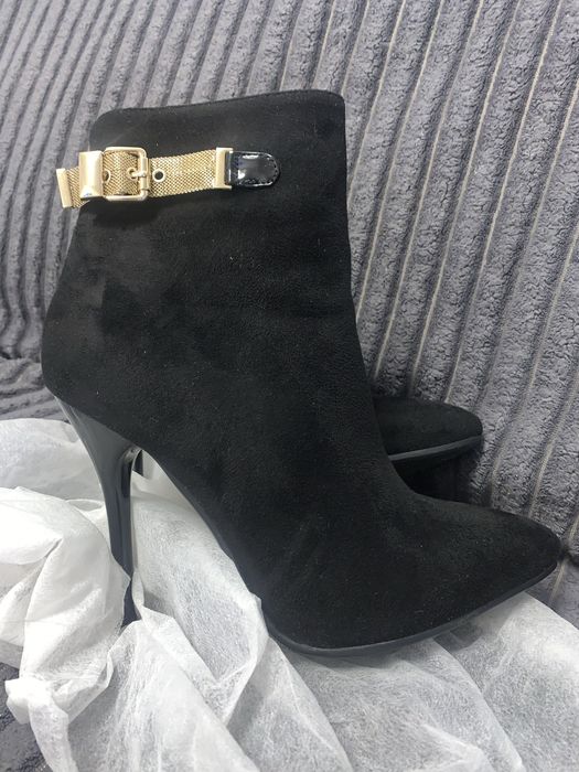 Ботиночки замшевые 36-37