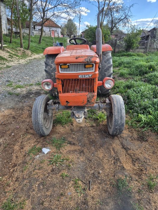 Tractor 445 Schimb cu belarus de 80