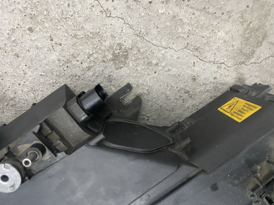 Ляв фар за Audi A1, Ауди