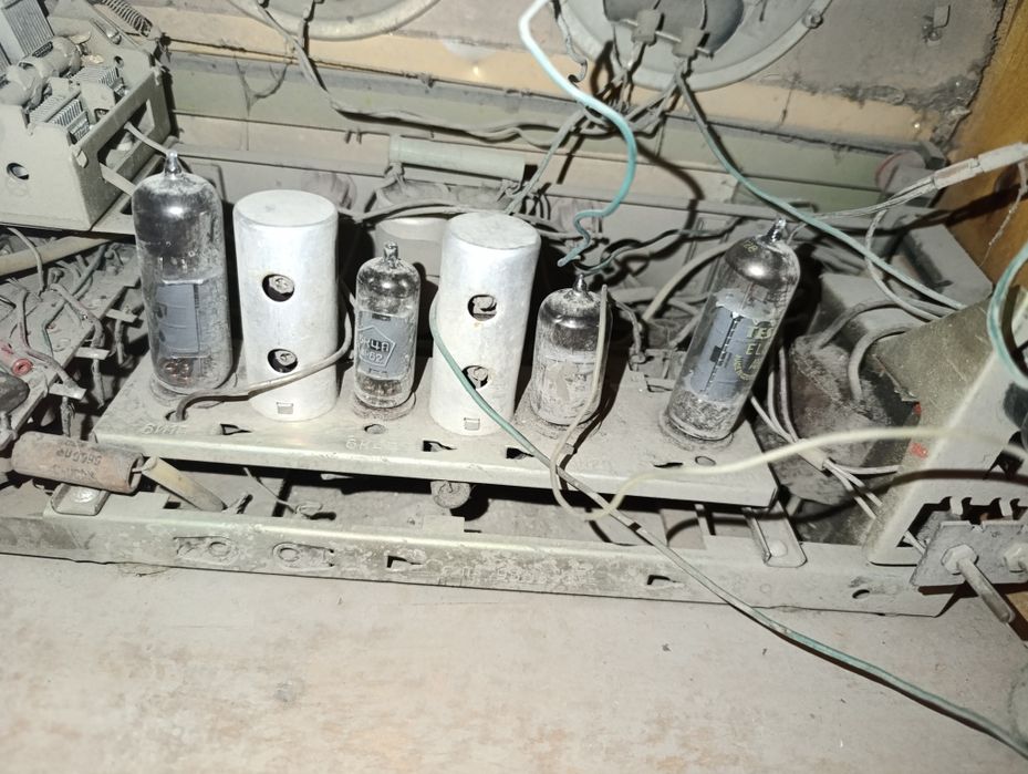 Музыкальный проигрыватель,радиола 3-го класса «Рекорд-61»