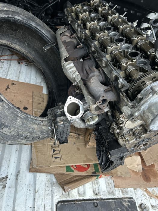 Продавам двигал M57 235коня НА ЧАСТИ!