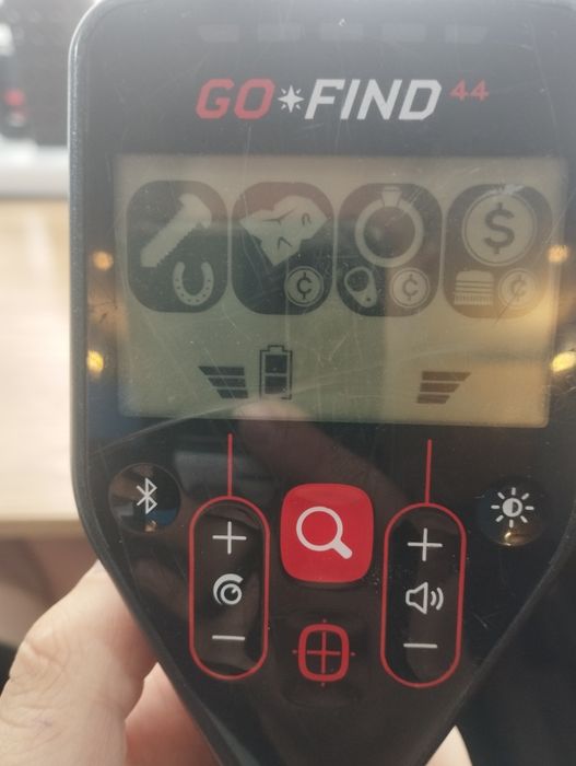 Металлоискатель .