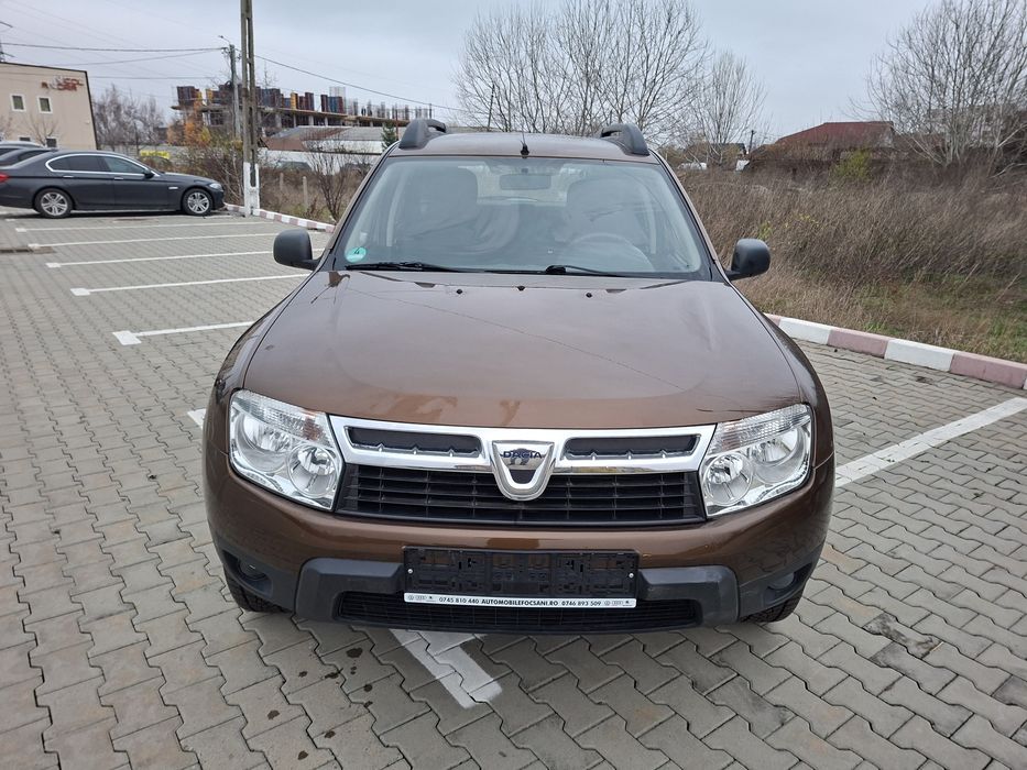 Dacia Duster 1.6i Laureate A.C. 4X2