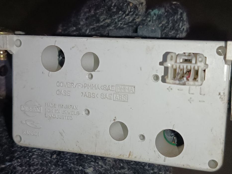 Часы infiniti fx35