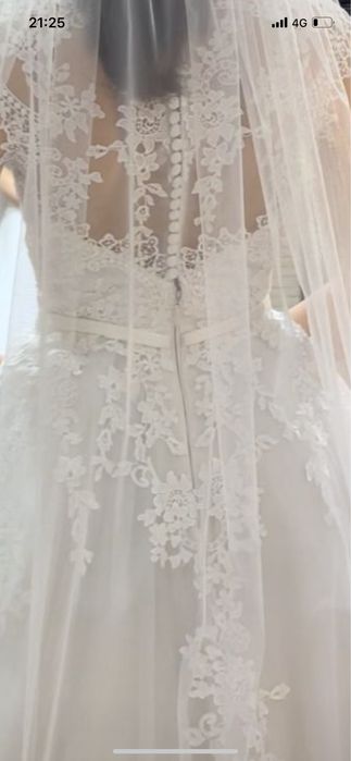 Свадебное платье