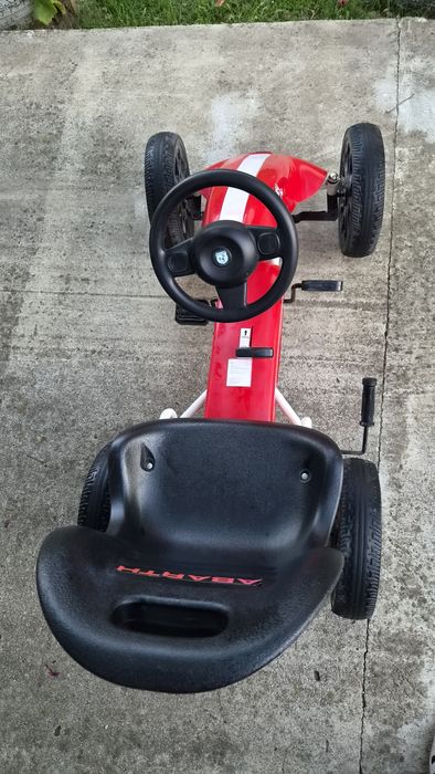 Vand Go Kart Abarth rosu