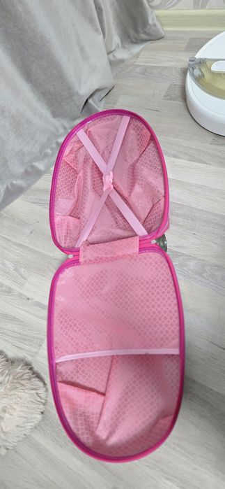 Чемодан детский.