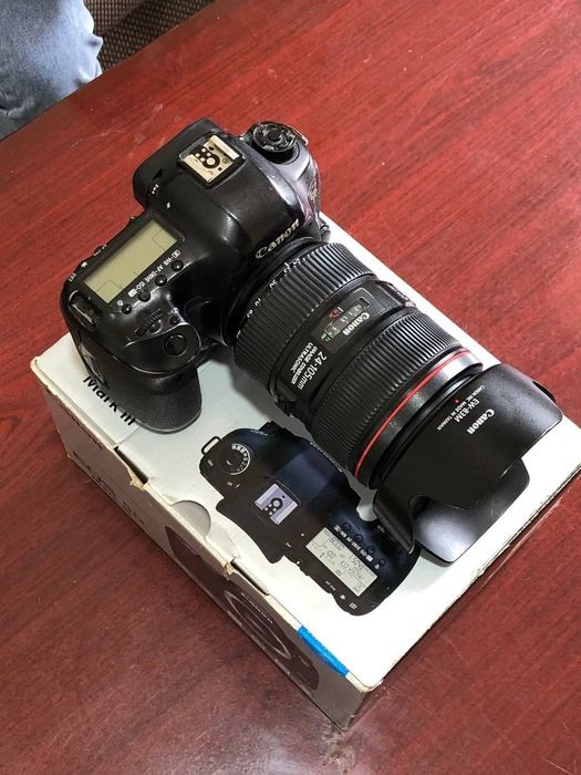 Canon Mark 3 2 pakalenya obyektiv