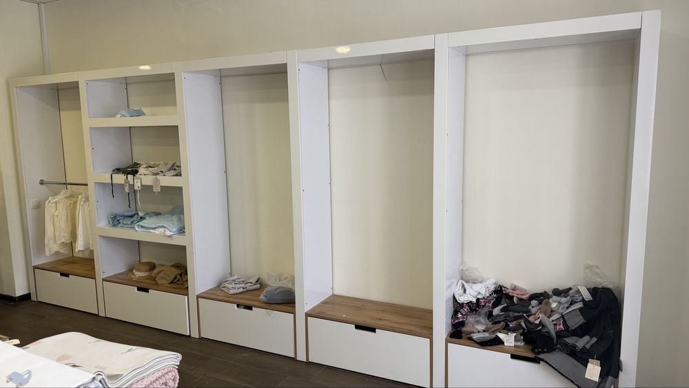 Стеллаж для детского магазина