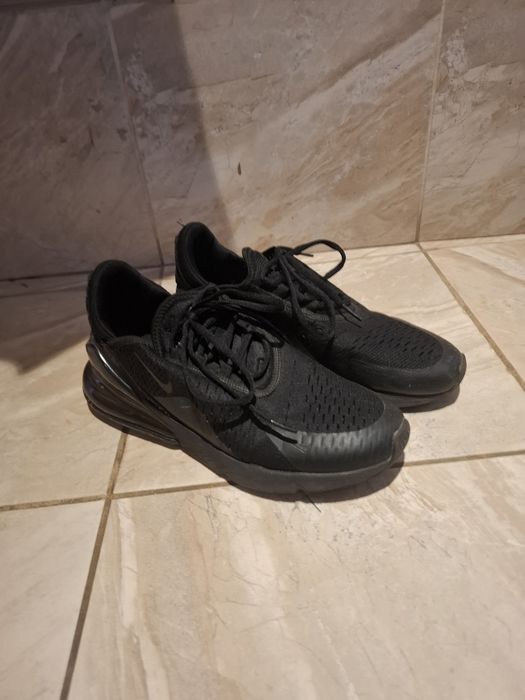 Обувки nike 270C