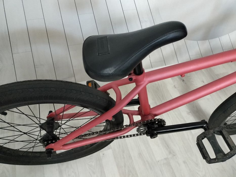 Продам трюковой велосипед BMX