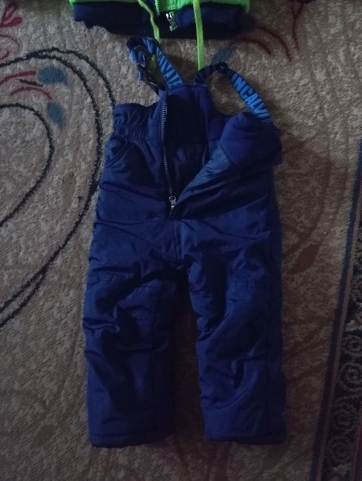 Продам зимний детский комбинезон