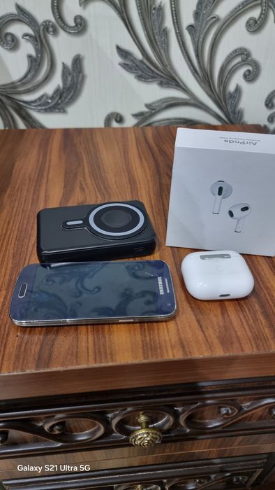 Airpods powerbank samsung s3mini telefon sotiladi