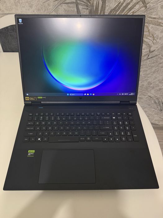 Laptop Gaming Acer Predator Helios 18 PH18-72, i9 14900HX, 32Gb RAM, RTX 4080, 1Tb SSD, 240Hz