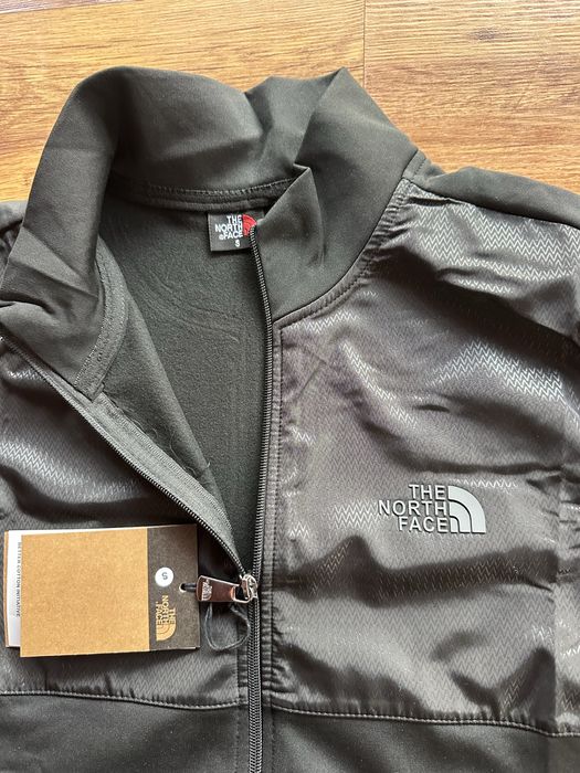 Мъжки,полиамиден,черен екип The North Face с лека,топла подплата