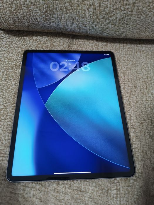 iPad pro 12.9(6gen) m2 128gb возможен обмен