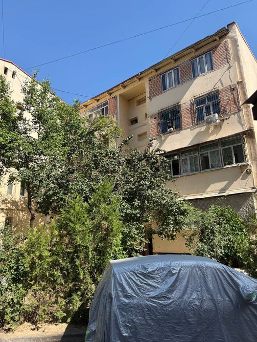 Fayzli Xonadon sotiladi