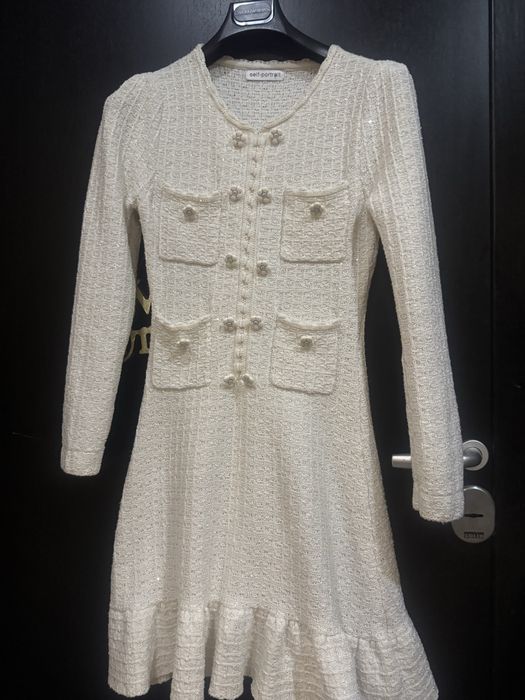 Рокля Self porthrait за ежедневни и празнични поводи