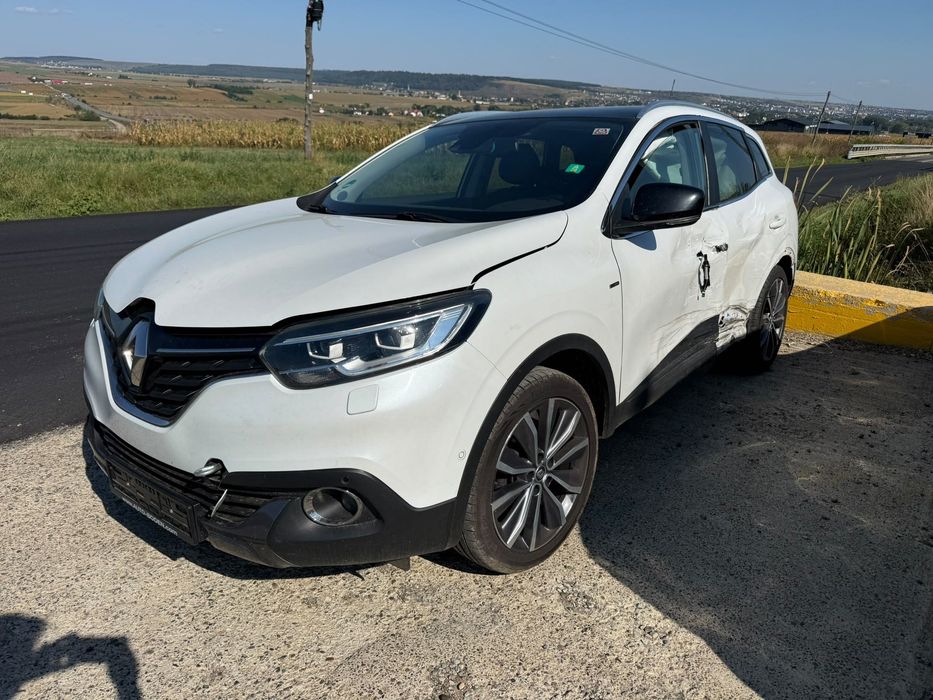 Dezmembrez Renault kadjar alb TEQNC 2016 1.6 dci R9M 414 volan stanga faruri full led