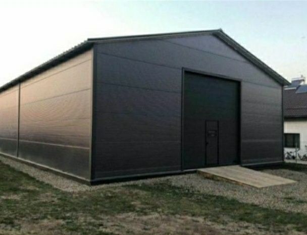Vand hala metalică de 49×11×4
Schelet metalic din europrofile in baza