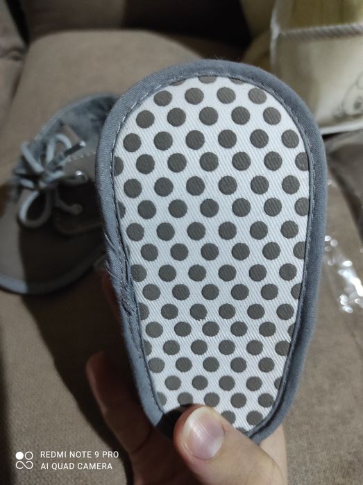 Продаются пинеточки для малыша