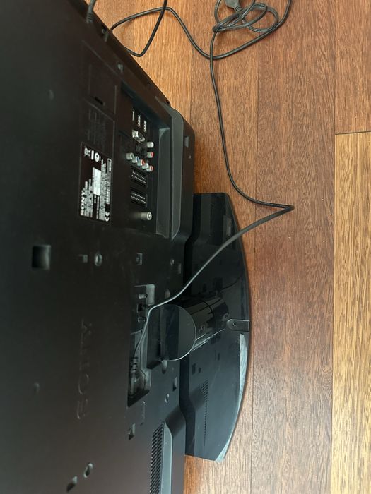 TV Sony bravia with remote