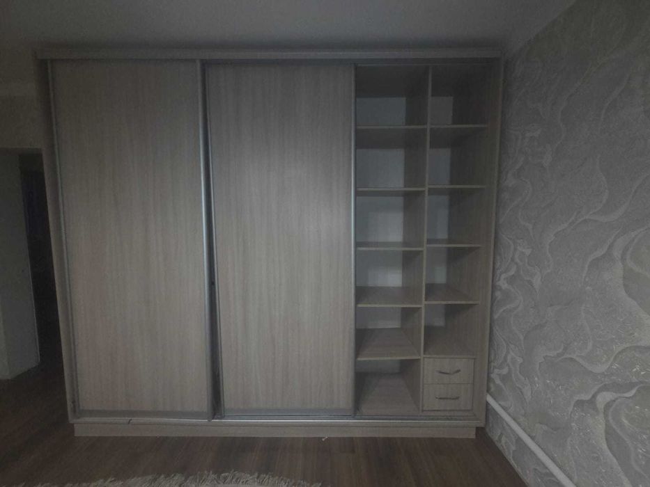 срочно шкаф продам купе