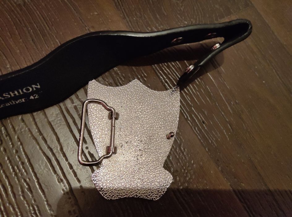 Liverpool/Ливърпул - колан и суичър