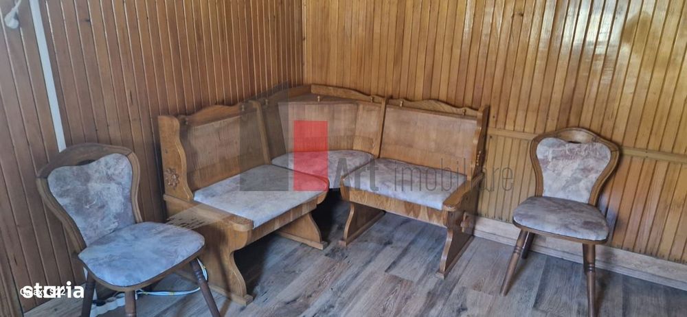 Casa De Vanzare In Busteni- Poiana Tapului