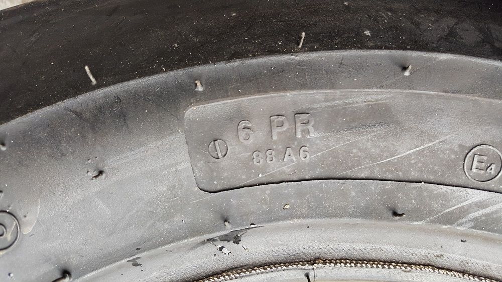 Cauciucuri 6.00-16 noi pentru directie tractor marca BKT 6PR garantie
