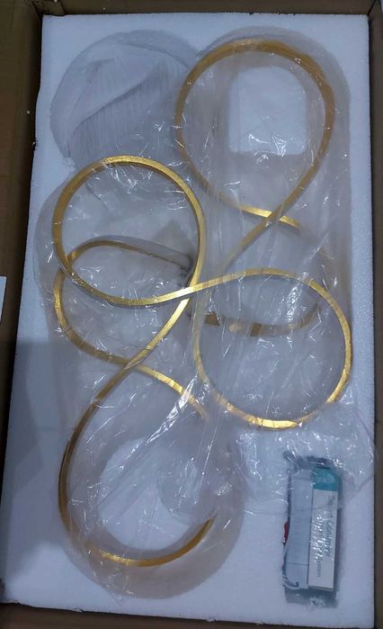 КЛАСИЧЕСКИ полилей V-образна, покачване, спускане, ретро, индустриален