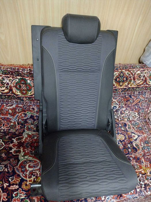 трети ред седалки за опел зафира Taurer