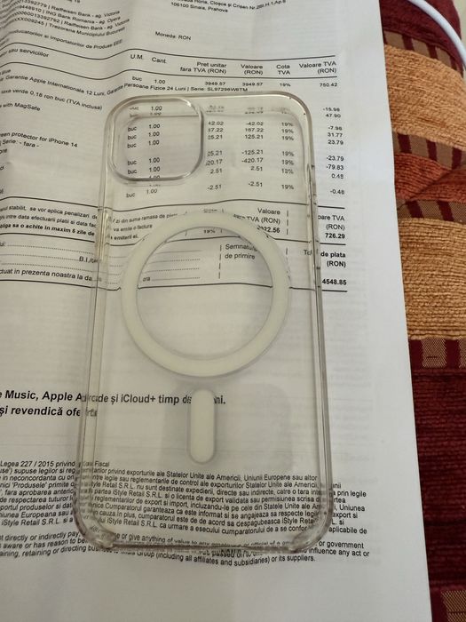 Apple clire case with MagSafe for Iphone 14