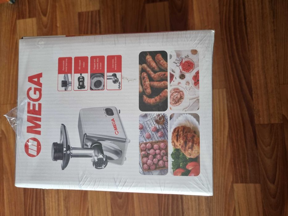 электрическая мясорубка Mega