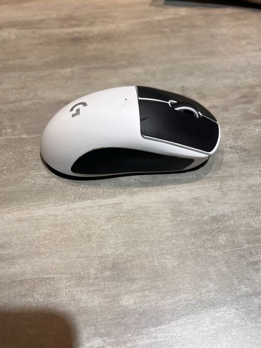 logitech g pro superlight