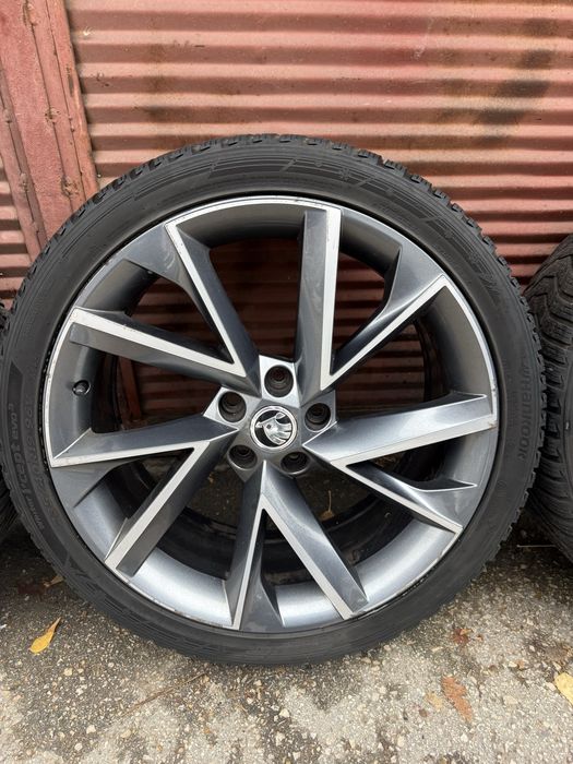 Джанти Skoda Superb Vega Sportline 5x112 19